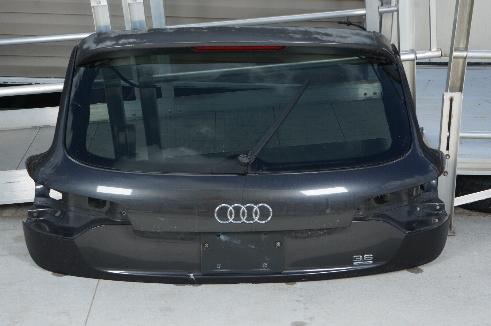 2010 - 2015 Audi Q7 Tailgate Liftgate Trunk Hatch Tail gate Rear OEM Aluminum