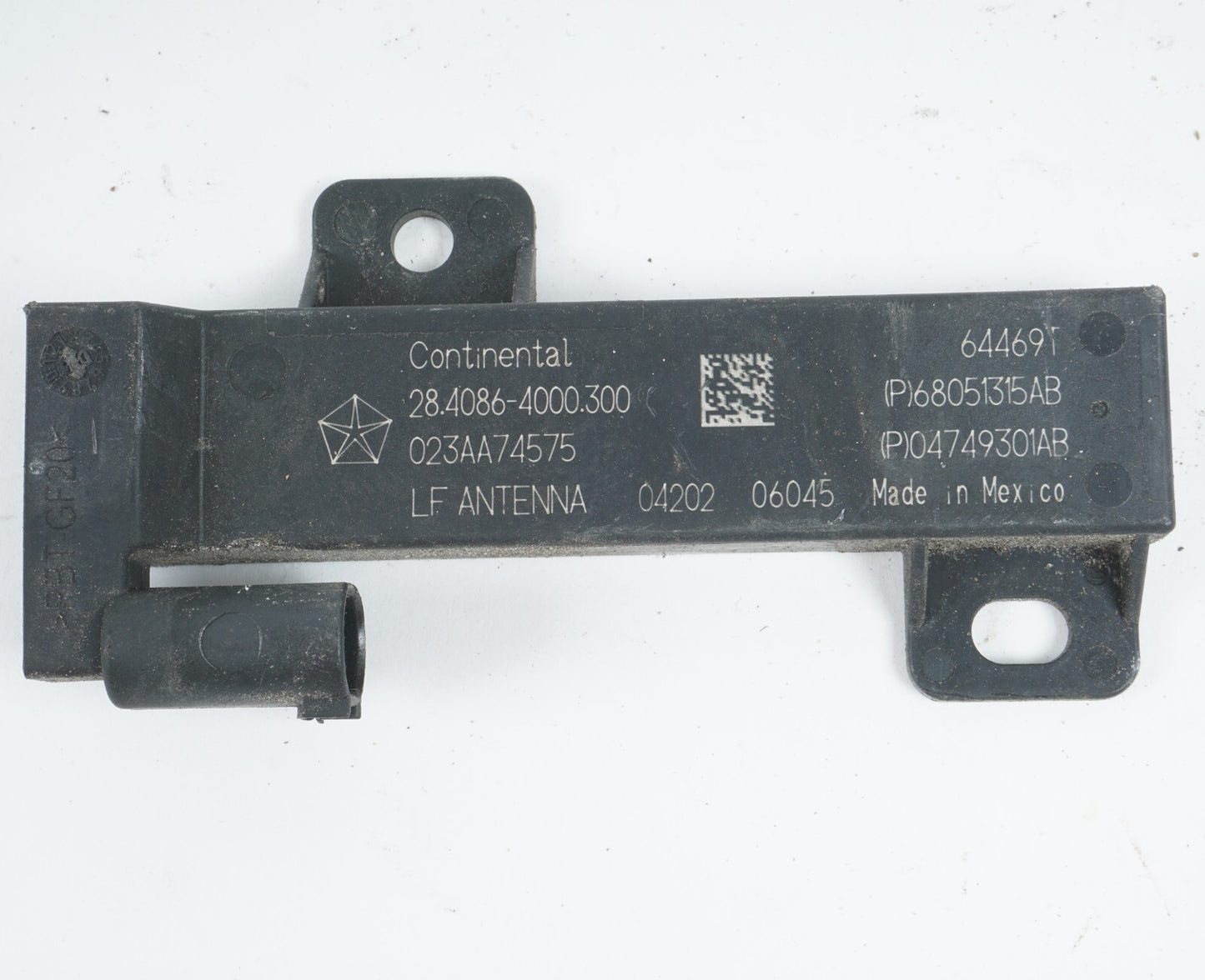 2017-2020 CHRYSLER PACIFICA KEYLESS ENTRY ANTENNA 68051315AB OEM