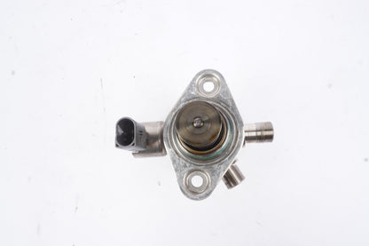11-18 Mercedes W222 S550 CL550 E550 High Pressure Fuel Pump Left 2780701101 OEM
