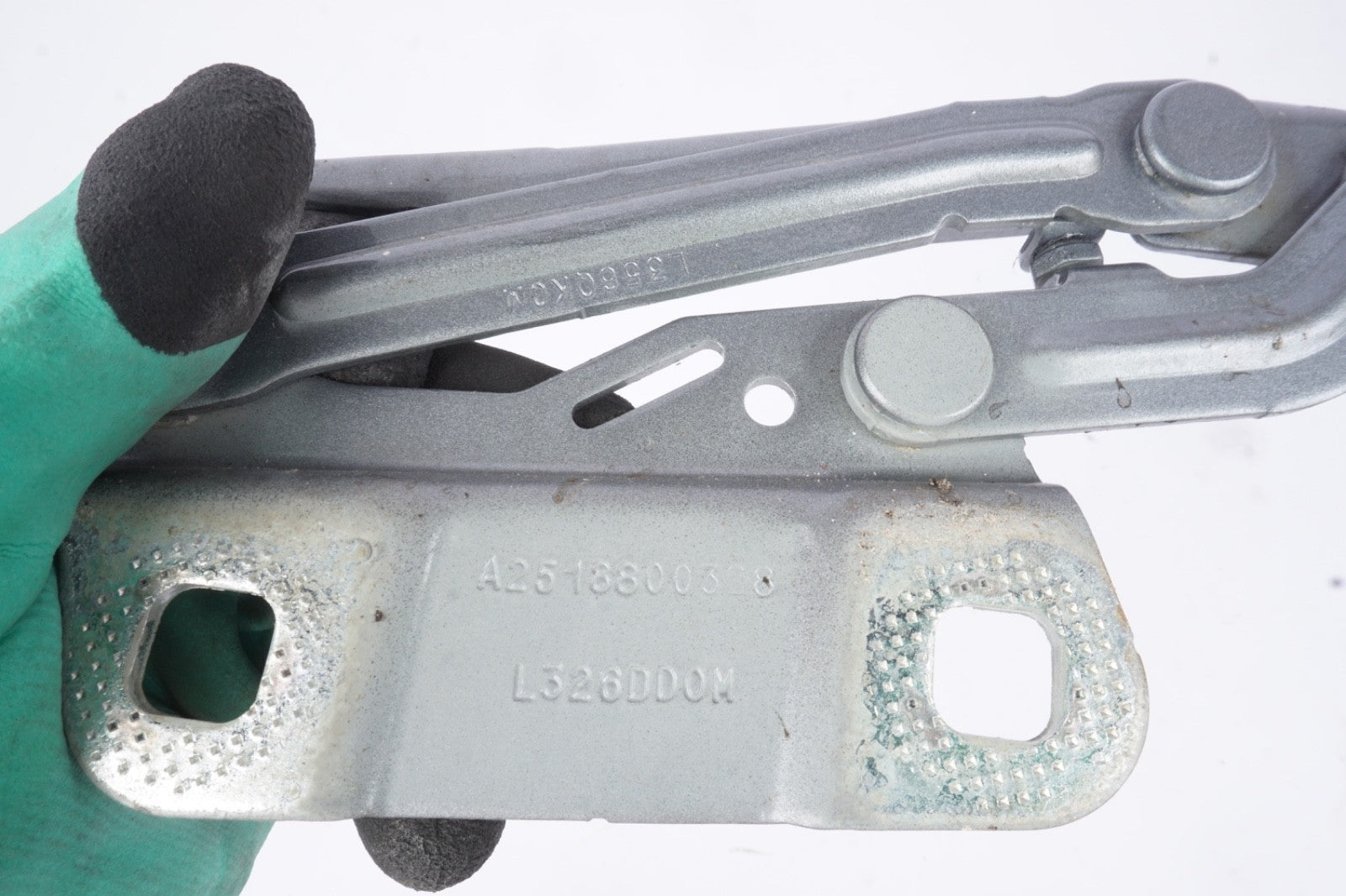 07-12 MERCEDES GL450 ML350 HOOD BONNET LEFT & RIGHT SIDE HINGE SUPPORT OEM -SET-