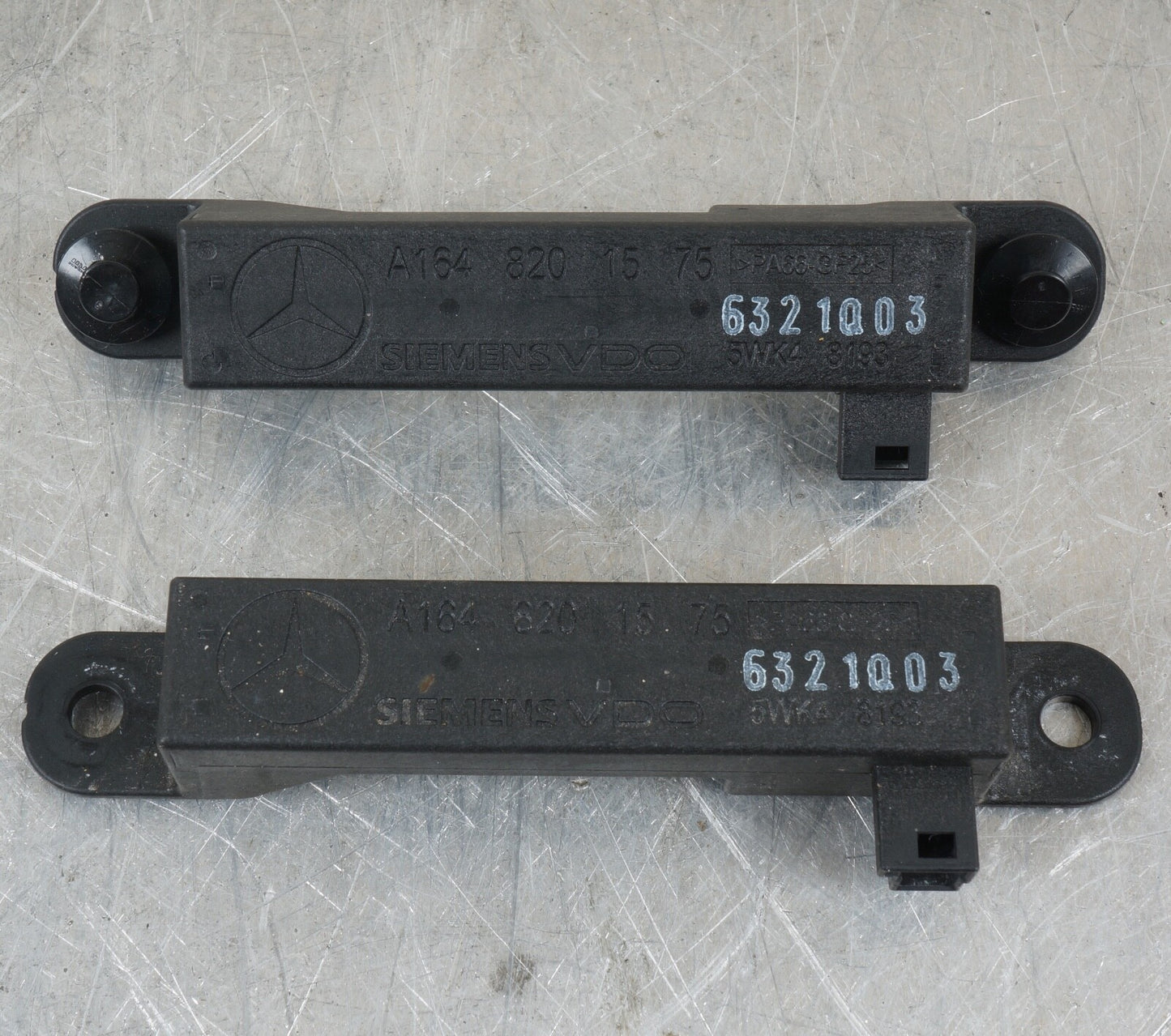 06-10 Mercedes X164 GL350 GL550 ML550 Door Keyless Go Entry Sensor Module PAIR