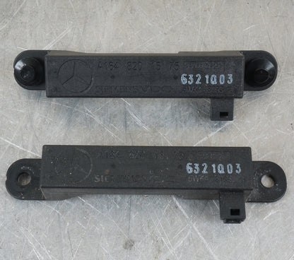 06-10 Mercedes X164 GL350 GL550 ML550 Door Keyless Go Entry Sensor Module PAIR