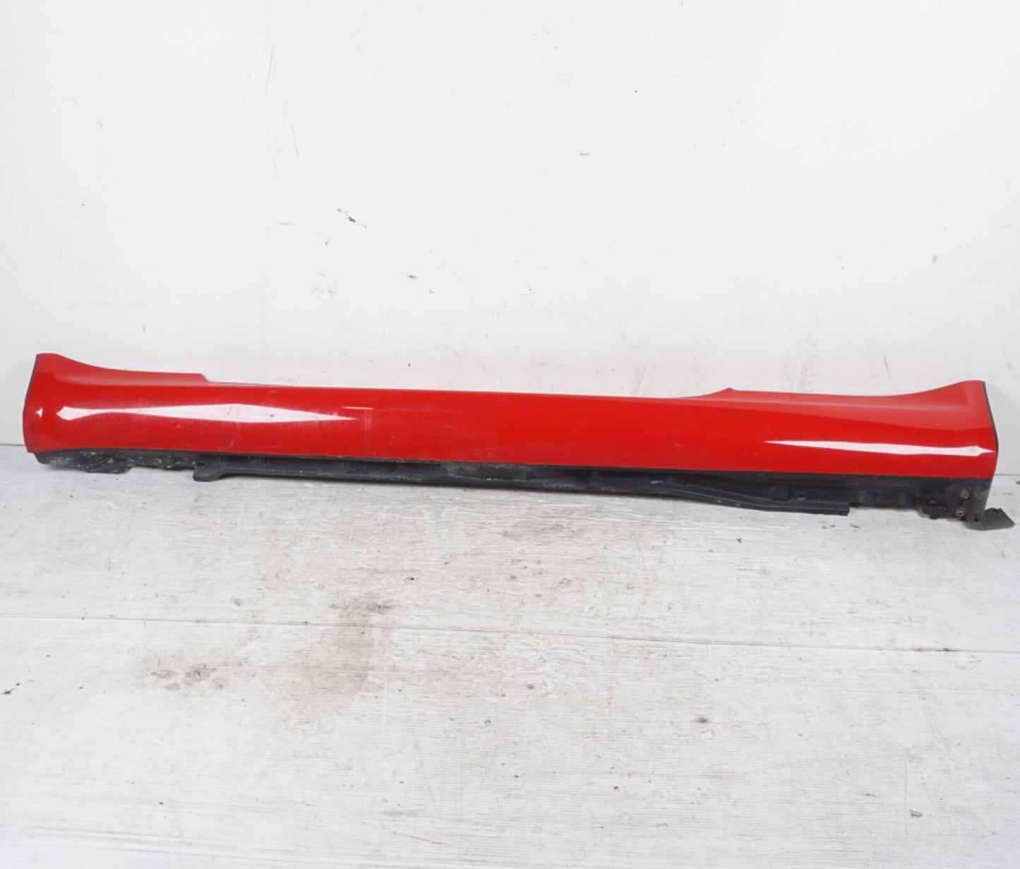 2002 - 2010 LEXUS SC430 Z40 CONVERTIBLE LEFT SIDE SKIRT ROCKER PANEL