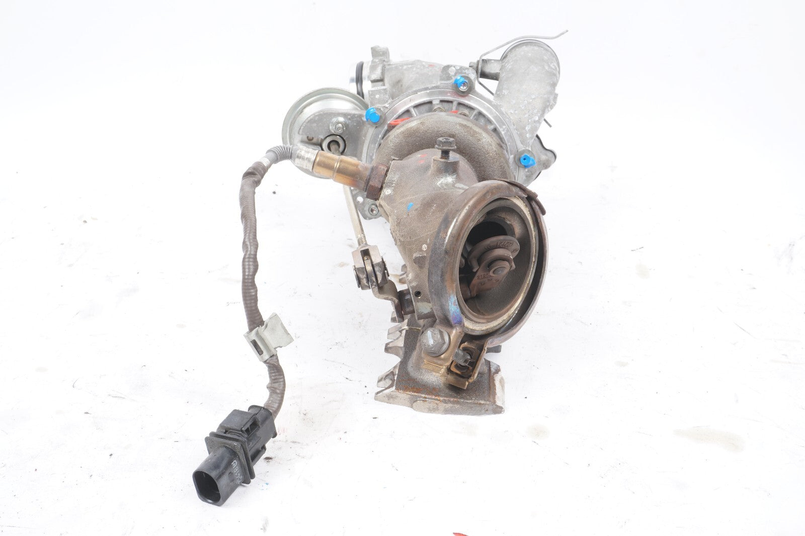14-17 Mercedes E400 CLS400 S550E Turbocharger Manifold Right Passenger Side OEM