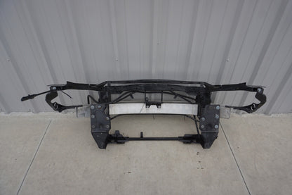 03 - 08 Mercedes SL500 SL550 Front Reinforcement Bar Upper Radiator Support Clip