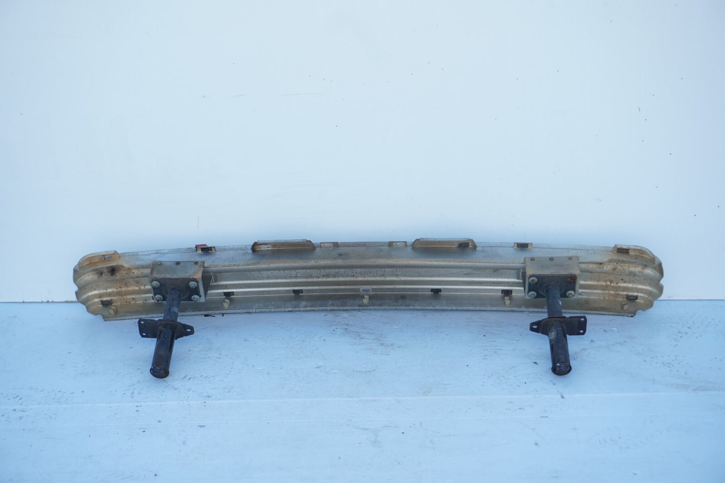 1987-1993 Cadillac Allante REAR BUMPER REINFORCEMENT OEM