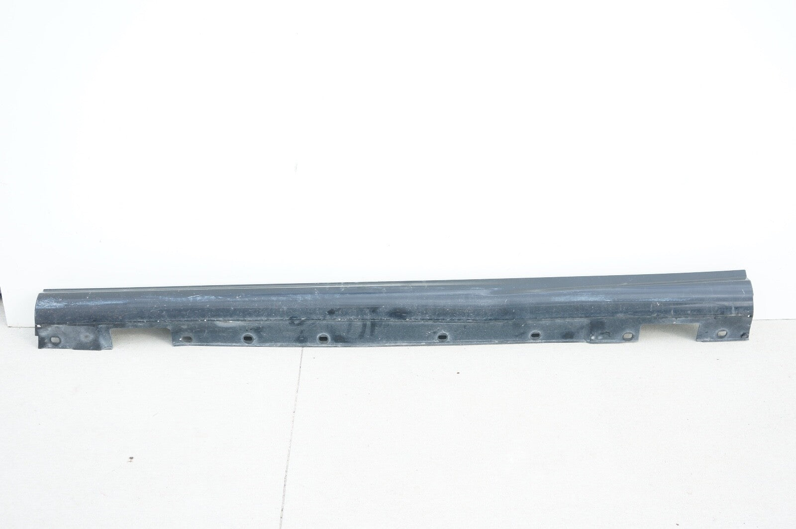 08-14 Mercedes W204 C300 C350 AMG Sport Left Driver Rocker Panel Side Skirt OEM
