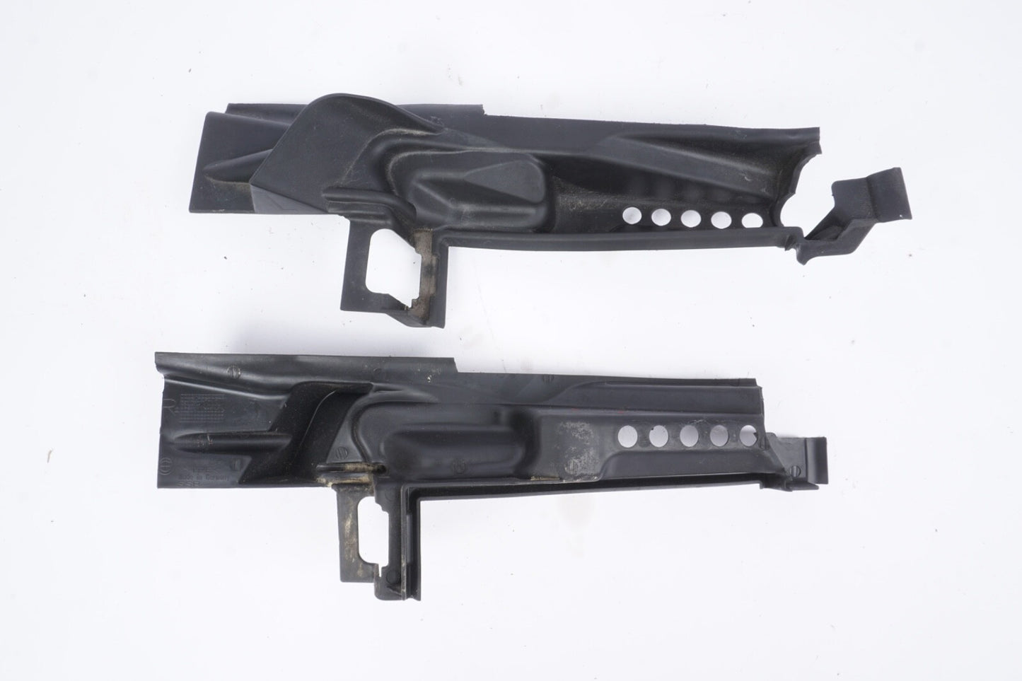 BMW 5 E60 E61 530 535 550 RIGHT LEFT INTAKE MANIFOLD DUCT COVERS 6939722 6939721