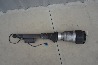 2014 - 2017 MERCEDES-BENZ S550 OEM REAR RIGHT AIR SUSPENSION SHOCK STRUT