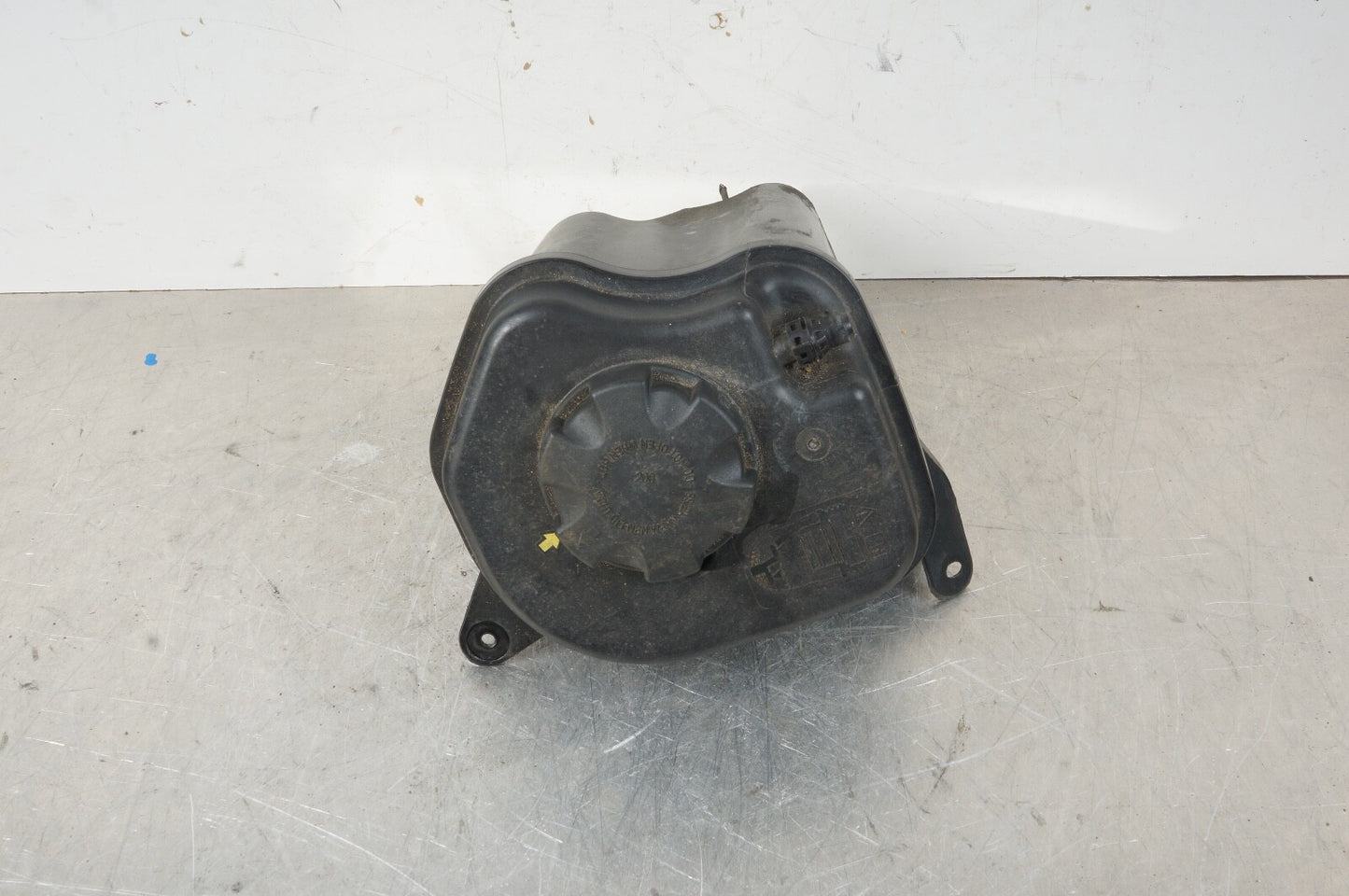 07-18 BMW E70 X5 ENGINE COOLANT EXPANSION TANK RADIATOR OVERFLOW BOTTLE