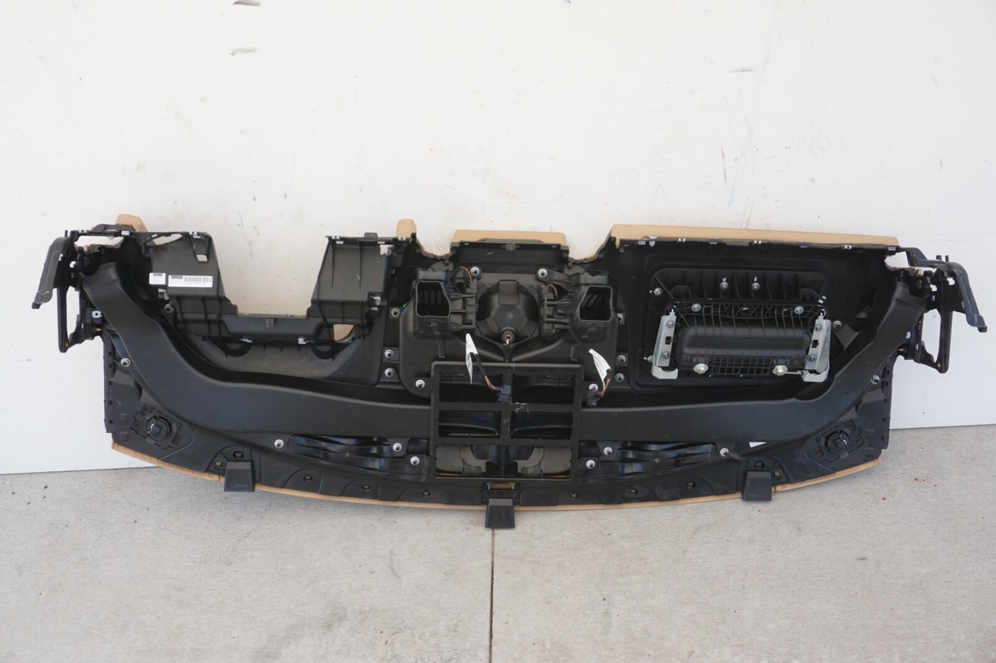 2011 -  2018 PORSCHE CAYENNE TAN DASH PANEL COVER DASHBOARD OEM