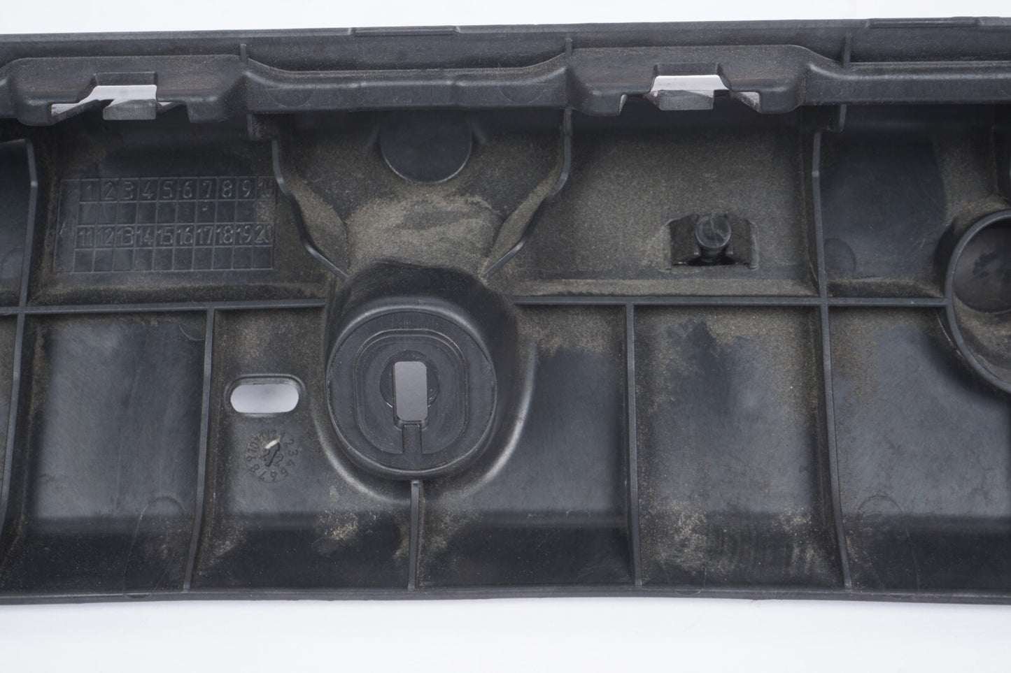 21 - 24 BMW 430I Convertible Rear Center Bumper Support Bracket 7490723 OEM