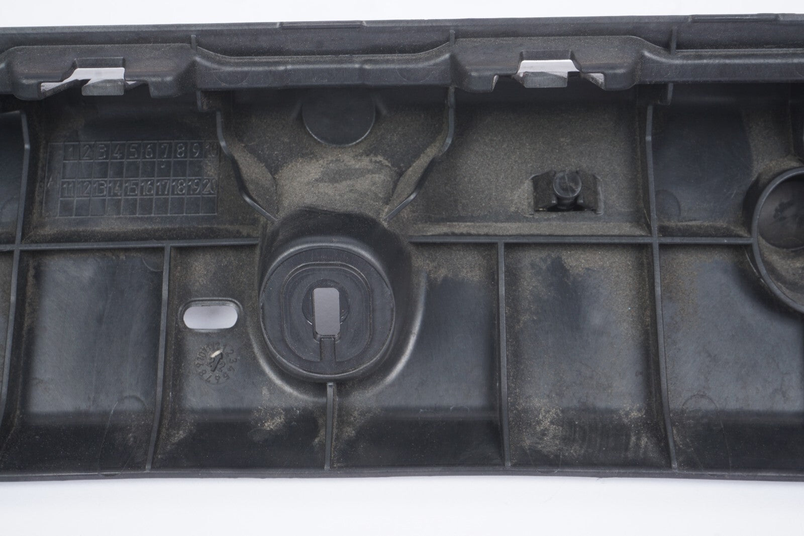 21 - 24 BMW 430I Convertible Rear Center Bumper Support Bracket 7490723 OEM