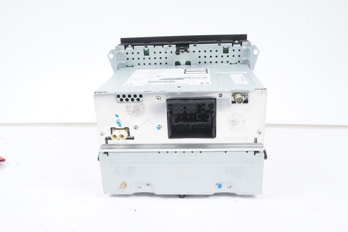 11-14 Porsche Cayenne S 958 Navigation GPS Radio CD Player Display Assembly OEM