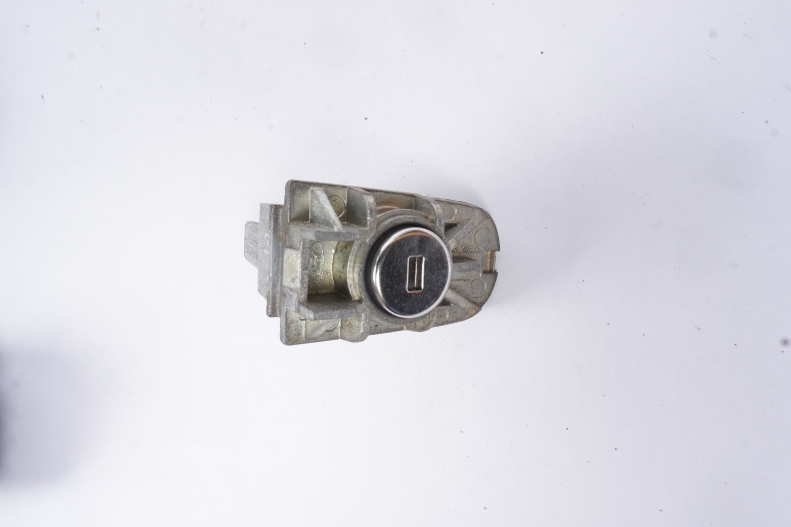 2016 - 2018 Ford Focus 1.0l Enc Engine Computer Bcm Body Control Ignition Lock