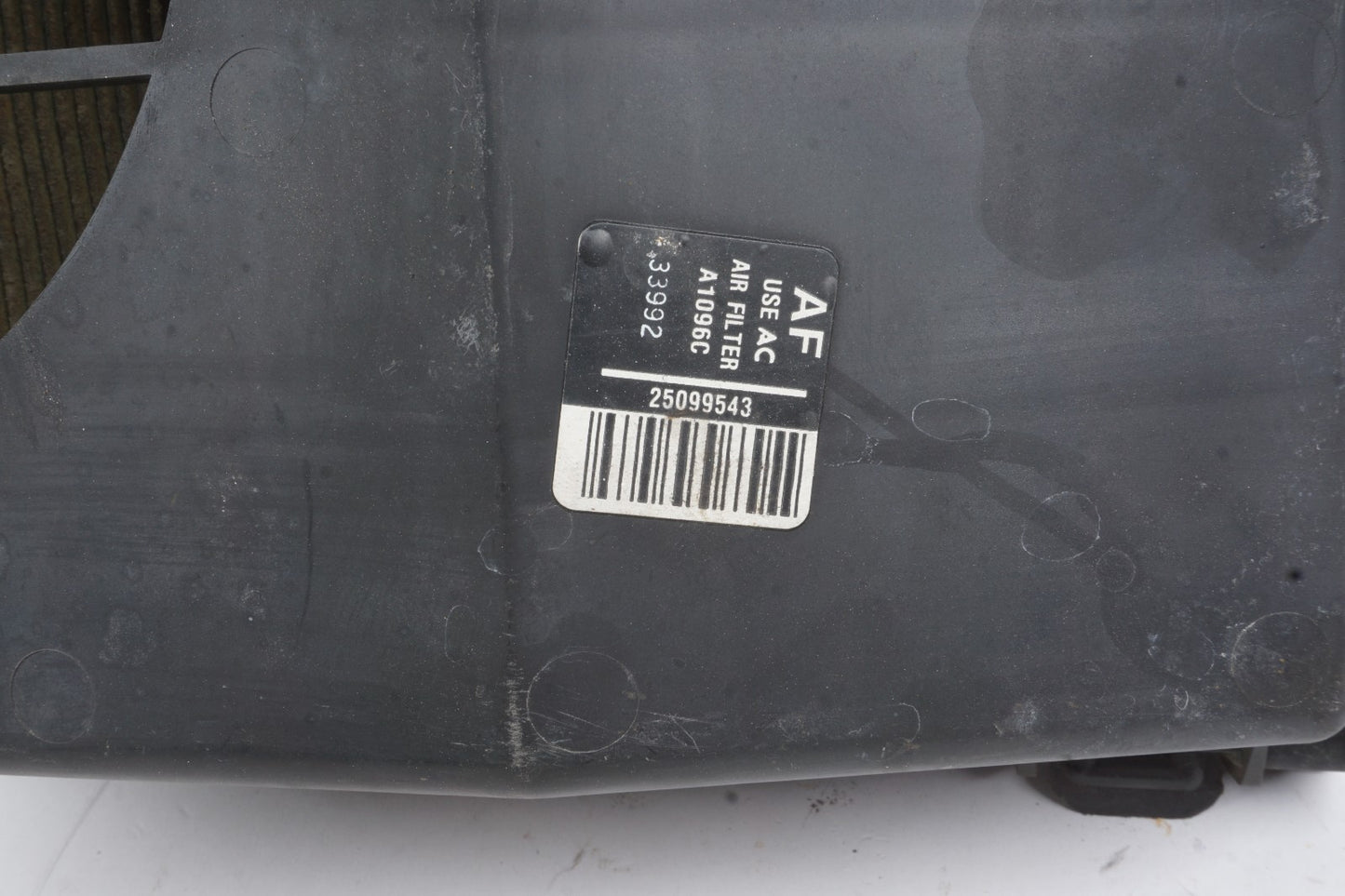 1993 Cadillac Allante 4.6L Air Cleaner Filter Box OEM