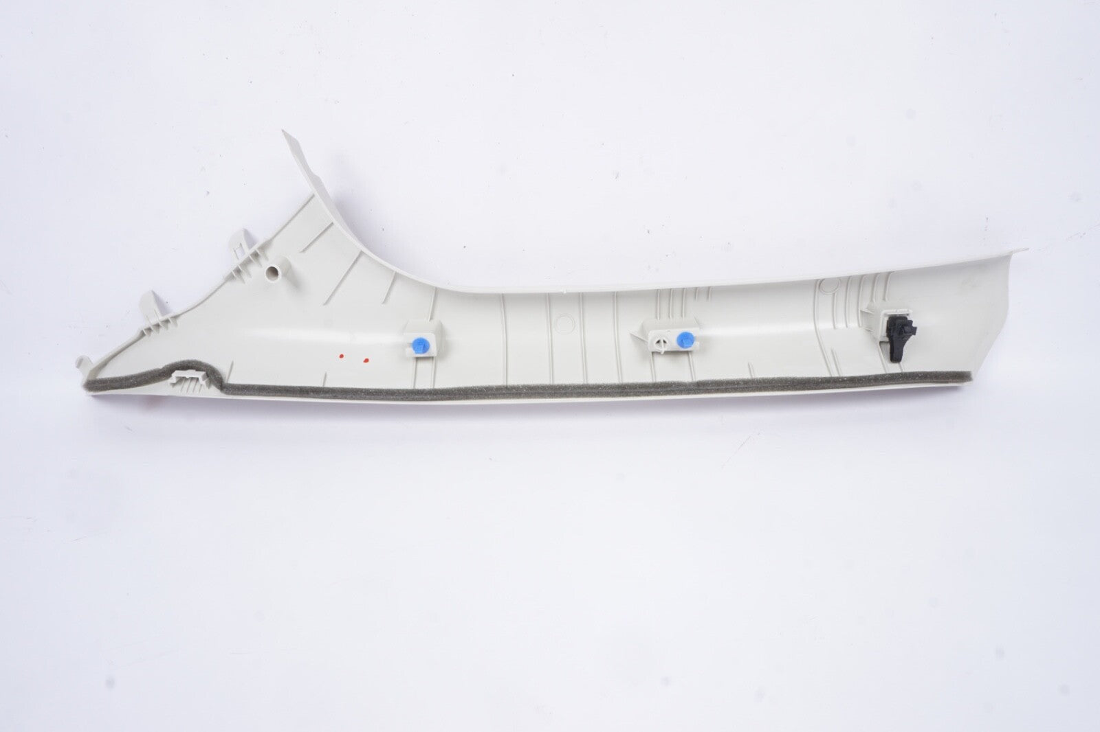 2012-2018 FORD FOCUS SEL FRONT RIGHT WINDSHIELD A PILLAR TRIM PANEL, OEM