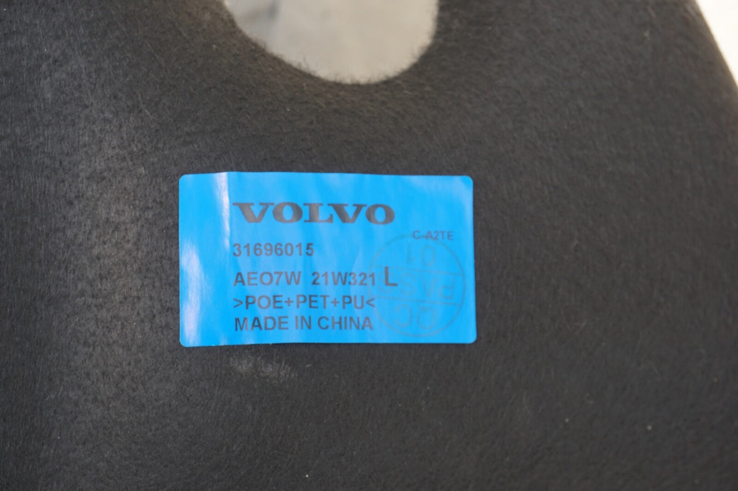 2021-2022 POLESTAR 2 FRONT RIGHT RUG CARPET MAT INSULATION PAD 31696017 OEM