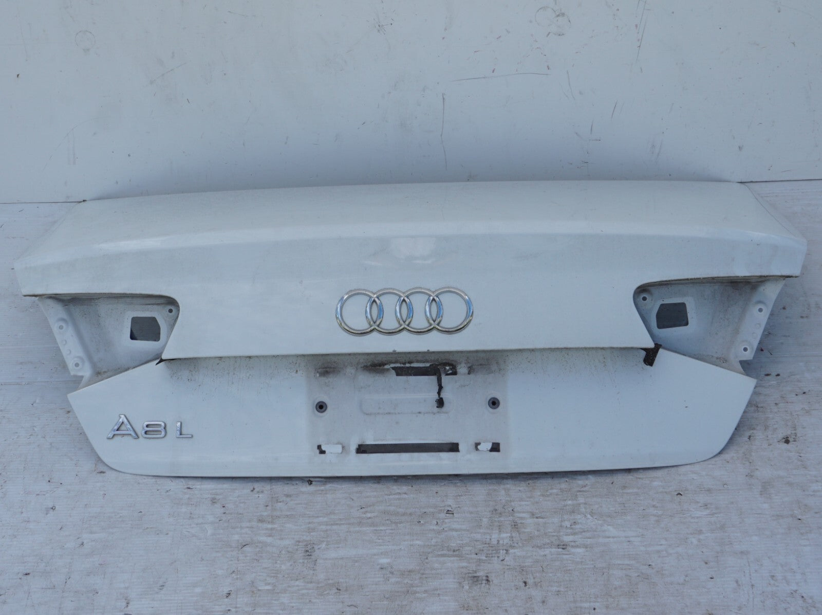 2011 - 2014 AUDI A8 A8L S8 TRUNK LID OEM
