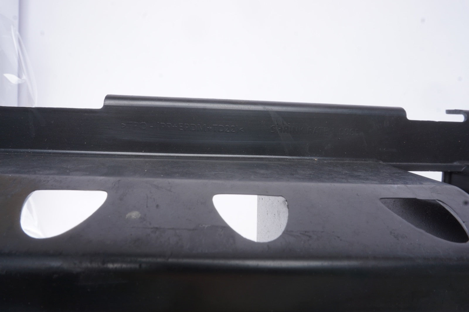 2015 - 2018 FORD FOCUS Front Bumper Absorber F1EB-17E898-B OEM