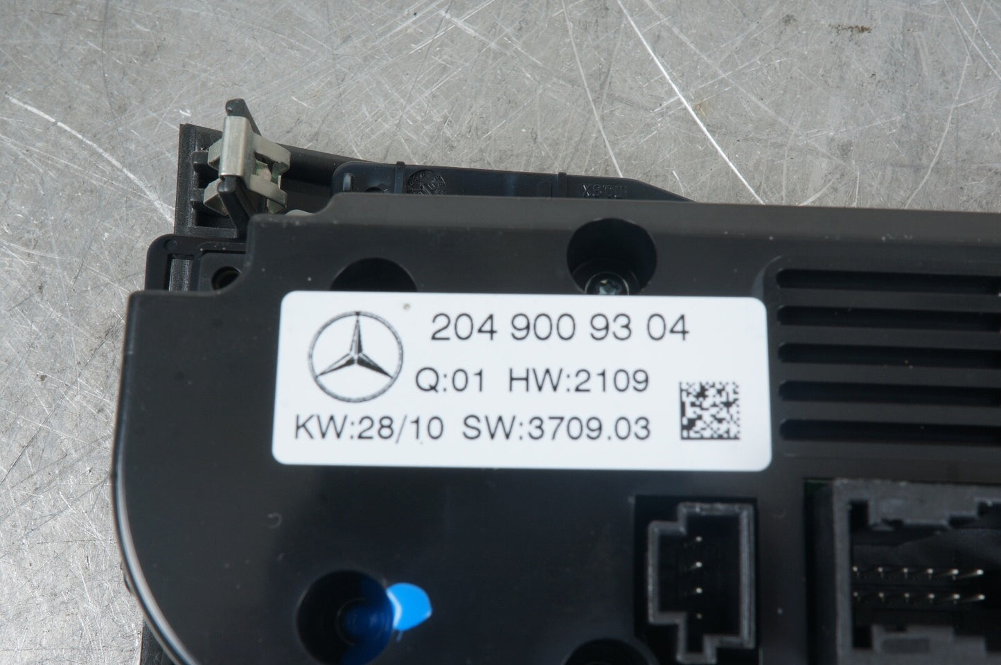 2011 MERCEDES C-CLASS Heat AC Controller C300 2049009304 OEM