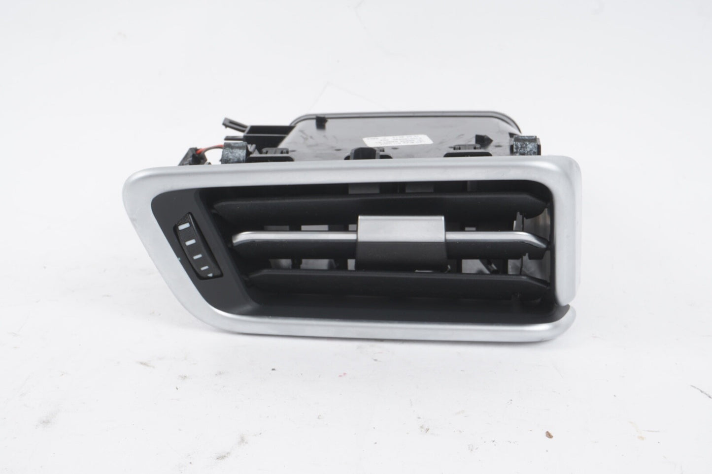14-17 Maserati Ghibli Front Left Driver Side Dashboard AC Air Vent OEM