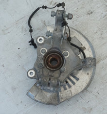 17 - 24 CHRYSLER PACIFICA FRONT RIGHT PASS SIDE SPINDLE KNUCKLE WHEEL HUB OEM