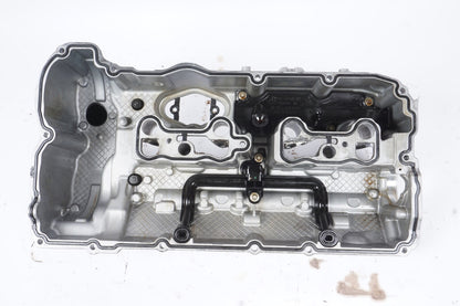 12-18 BMW F01 F10 550i 750i Right Side Engine Valve Cover 7622487 7603060 OEM