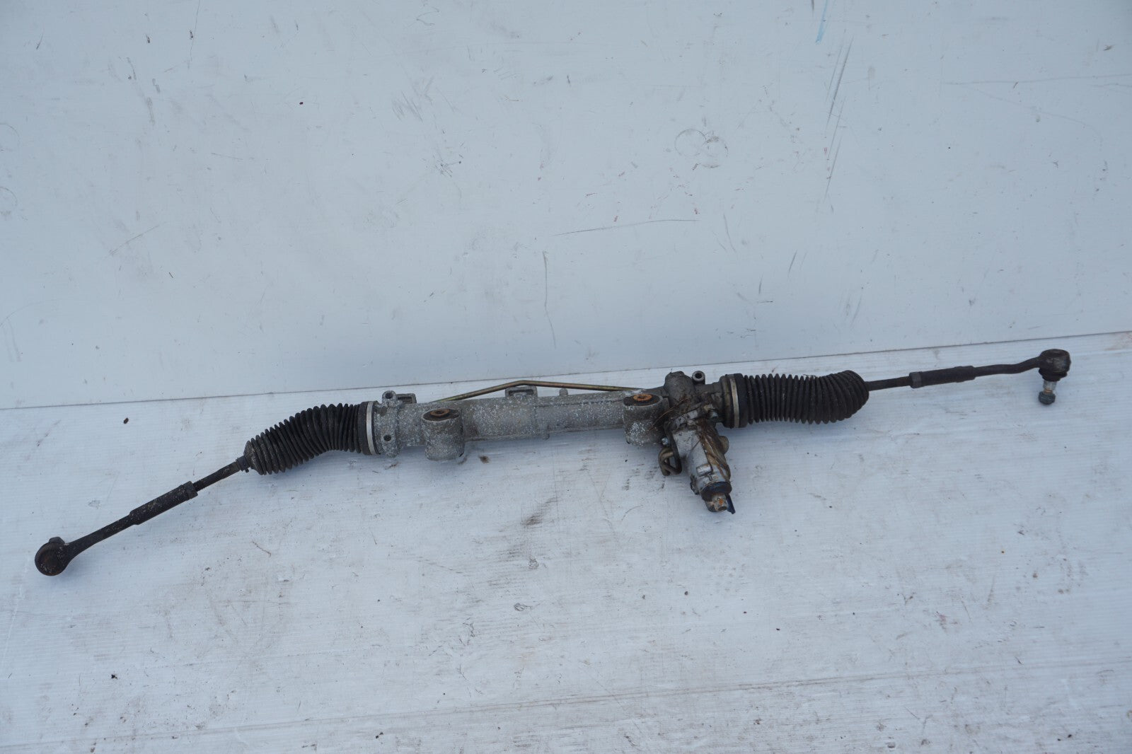 2003-2006 Mercedes-Benz SL500 Power Steering Rack And Pinion 2304600800  OEM