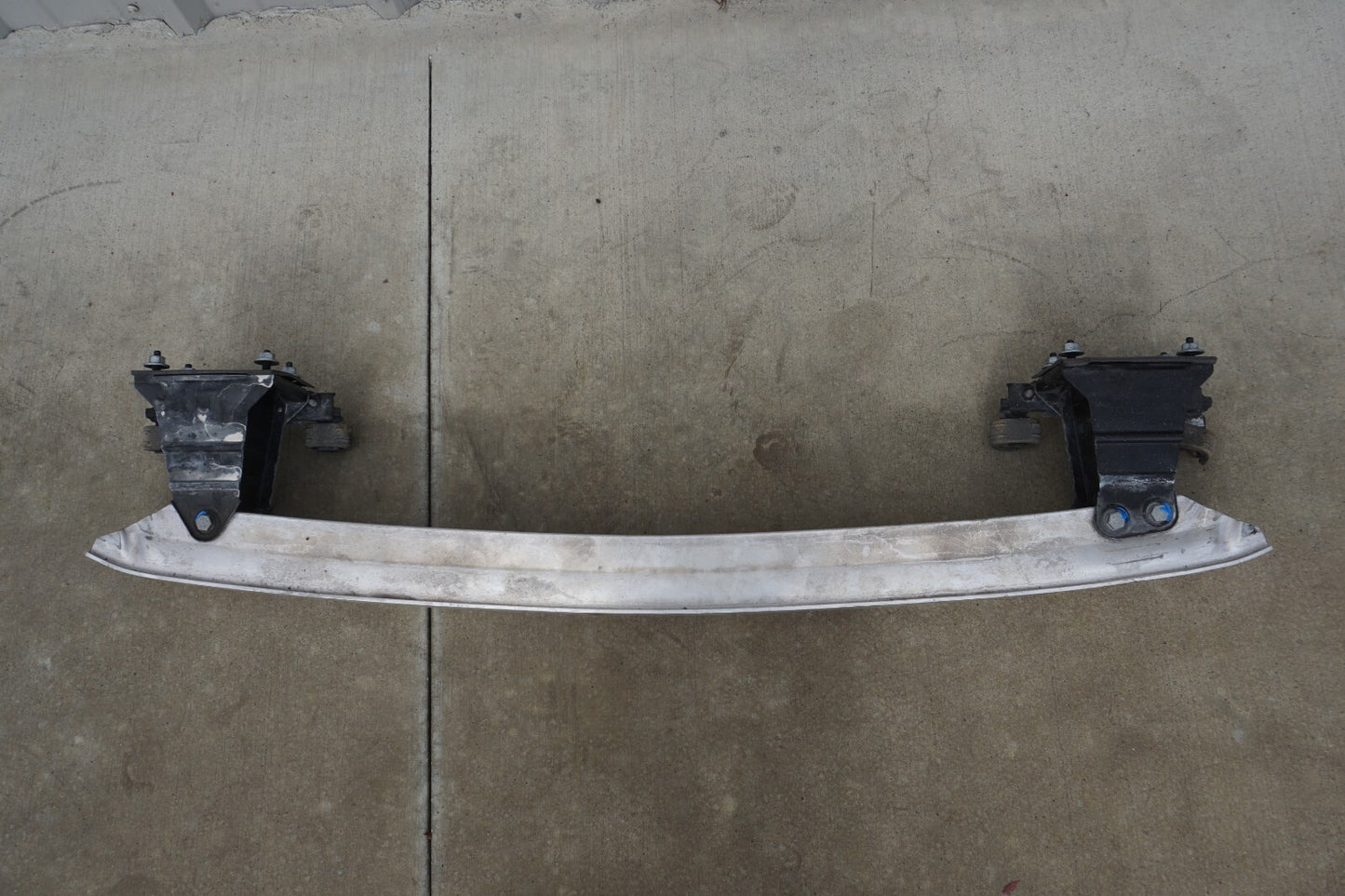 10-13 Mercedes W221 S350 S550 S63 AMG Rear Bumper Reinforcement Impact Bar OEM