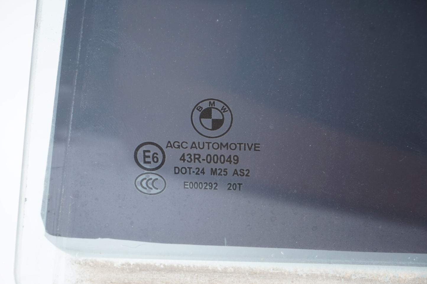 2011-2016 BMW 528 535I 550i - REAR LEFT DOOR Window Glass 7182117