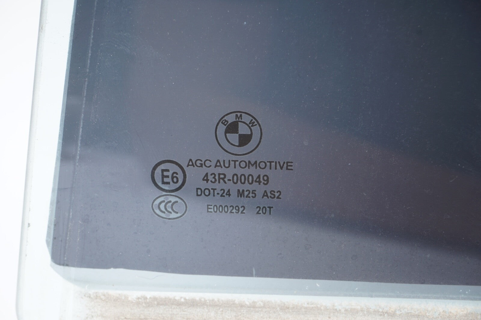 2011-2016 BMW 528 535I 550i - REAR LEFT DOOR Window Glass 7182117