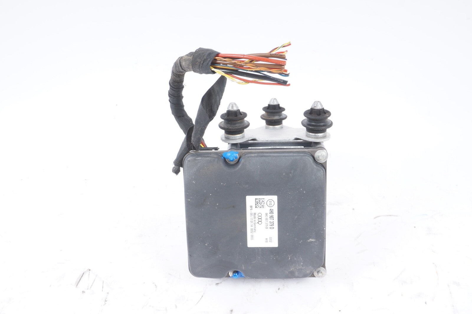 2011 - 2012 AUDI A8L ABS ANTI LOCK BRAKE PUMP W/ MODULE  4H0907379D OEM