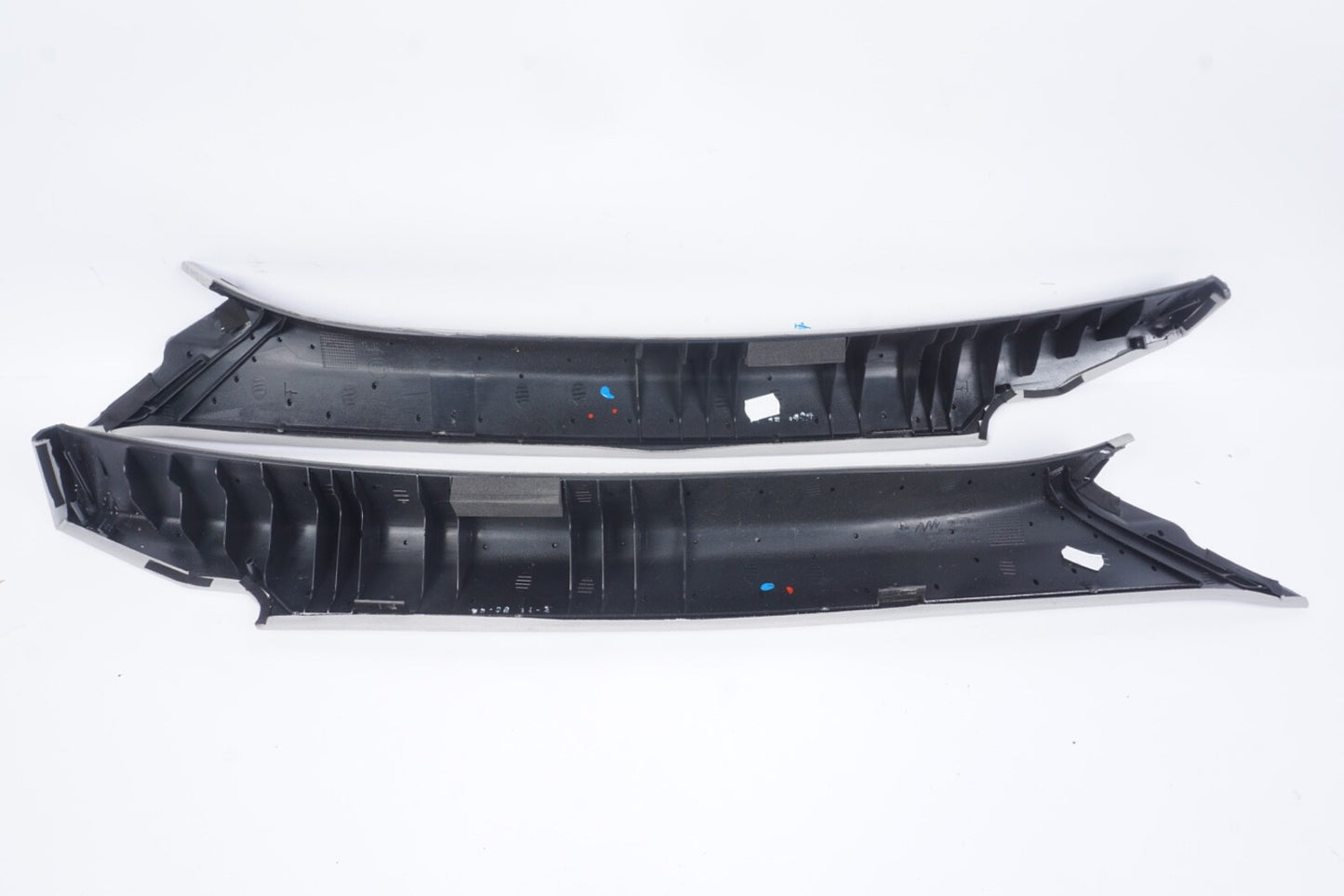 14-17 MERCEDES W207 E400 E350 COUPE FRONT RIGHT LEFT TRIM A PILLAR OEM GRAY