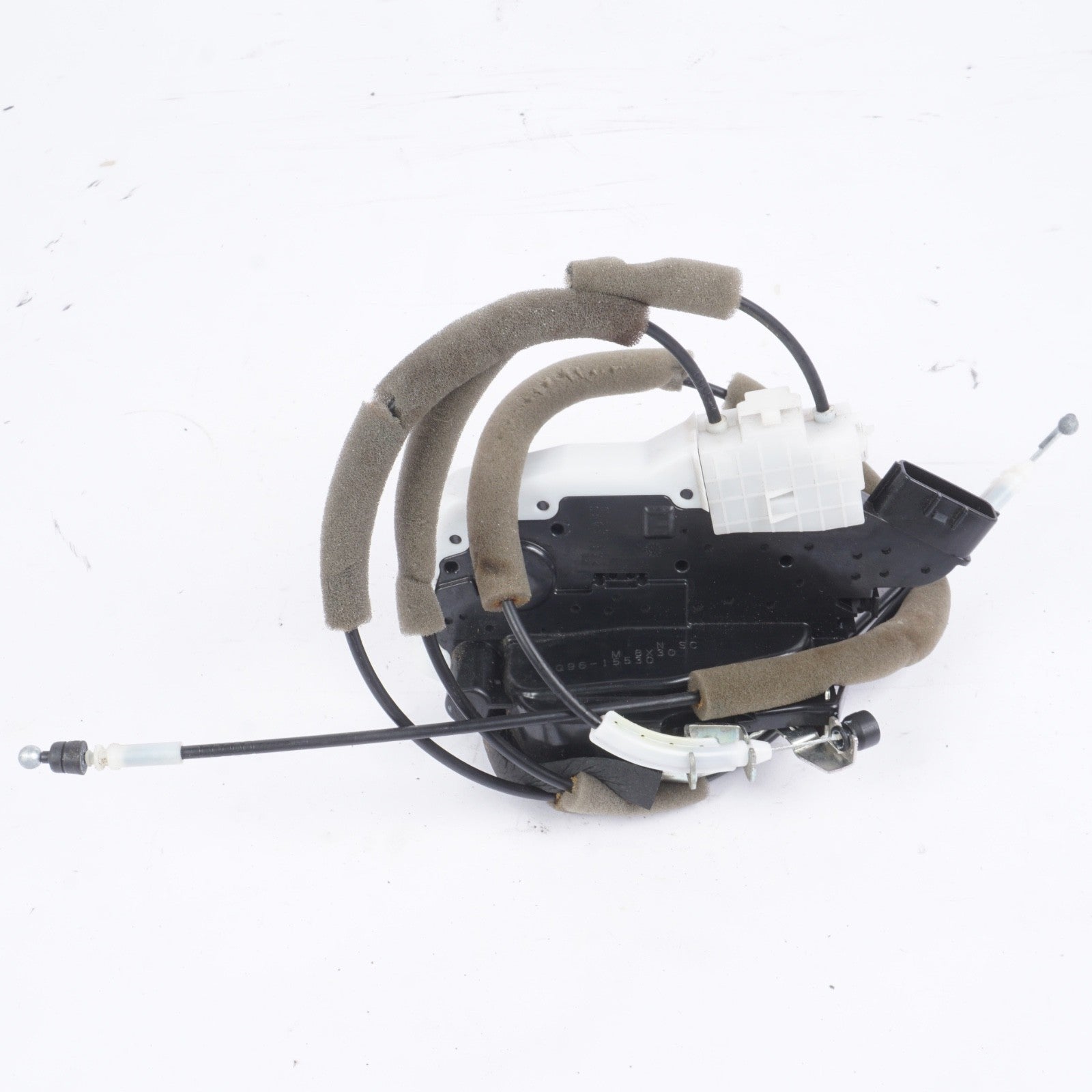 2017 - 2024 NISSAN TITAN REAR RIGHT SIDE DOOR LATCH LOCK ACTUATOR OEM