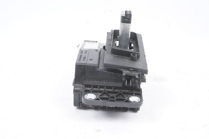 2011 - 2017 Audi A8L A8 Shifter Gear Selector Automatic Transmission  OEM