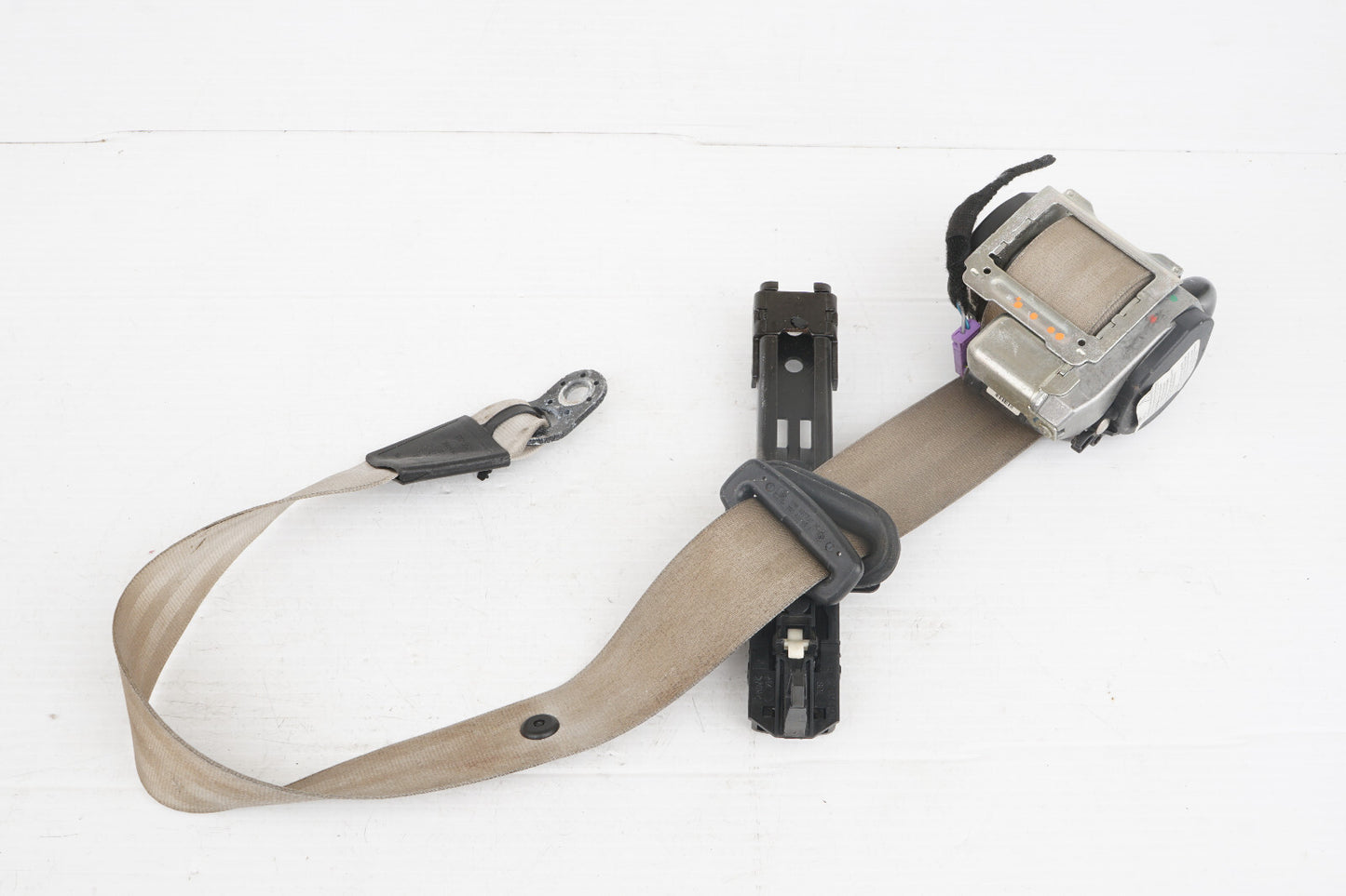 2007 - 2009 AUDI Q7 REAR RIGHT PASSENGER SIDE SEAT BELT RETRACTOR OEM