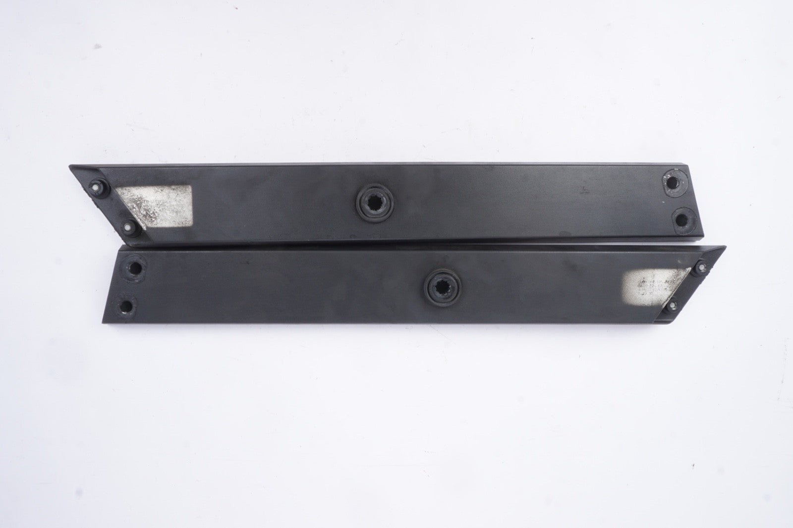 2011 - 2017 Audi A8 D4 2011 Left Right Radiator Support Brace Bracket Set