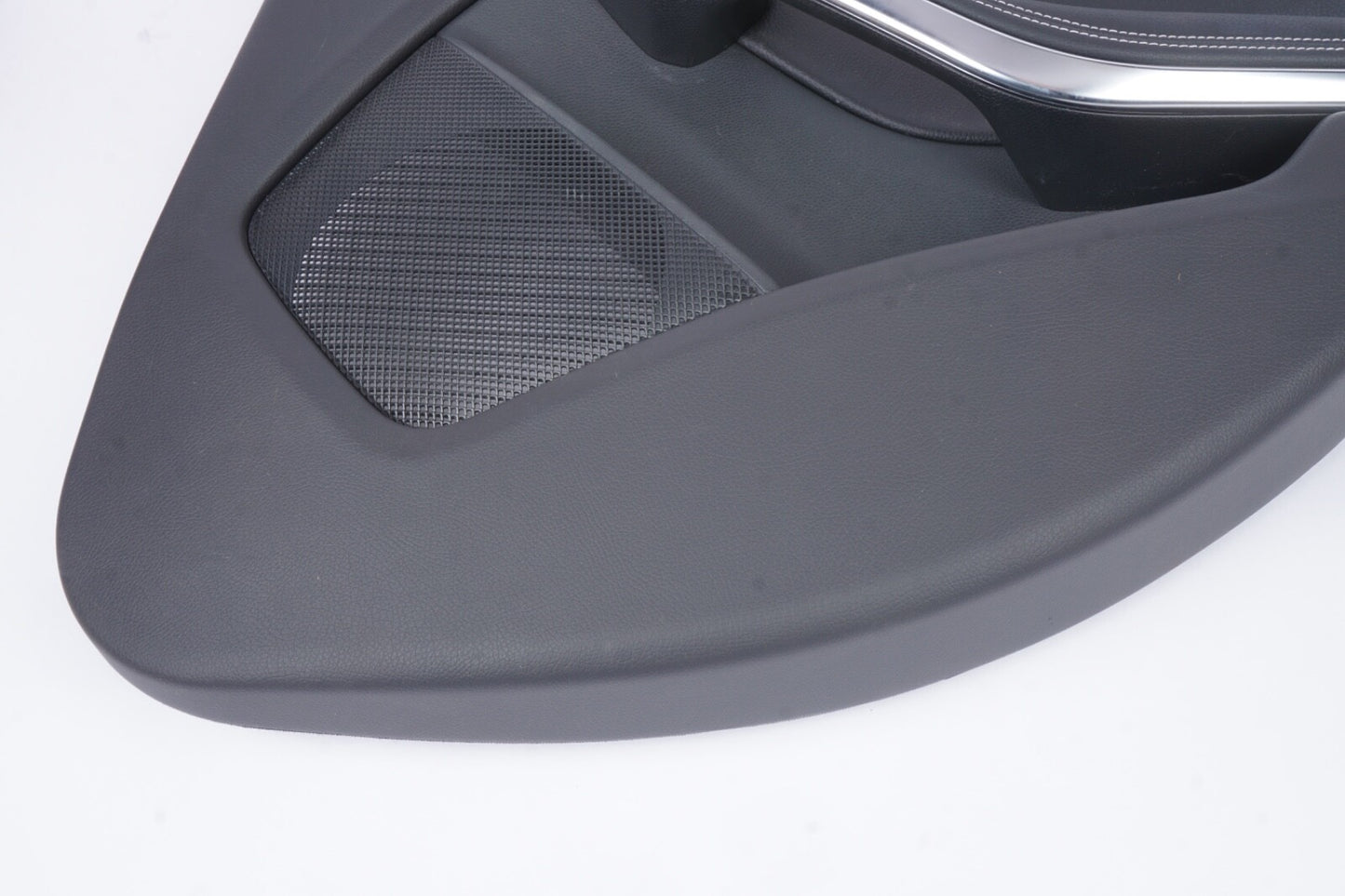 2015 - 2020 MERCEDES GLA250 X156 REAR RIGHT SIDE INNER DOOR PANEL OEM