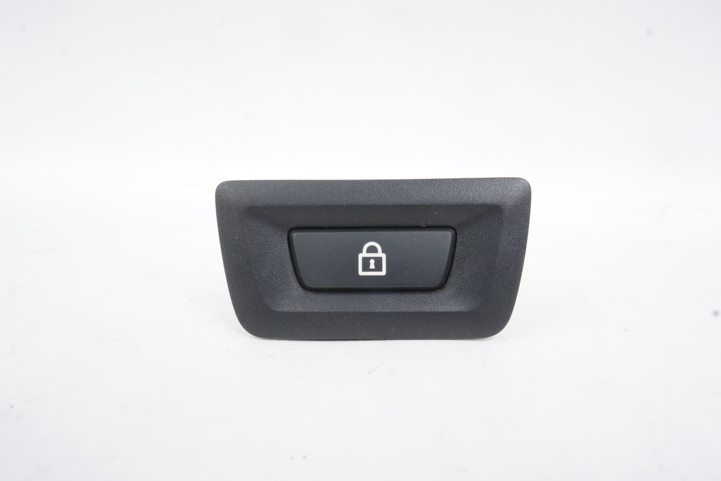 2013-2019 BMW 640I 650I Gran Coupe Center Lock Control Switch Button OEM 9162644