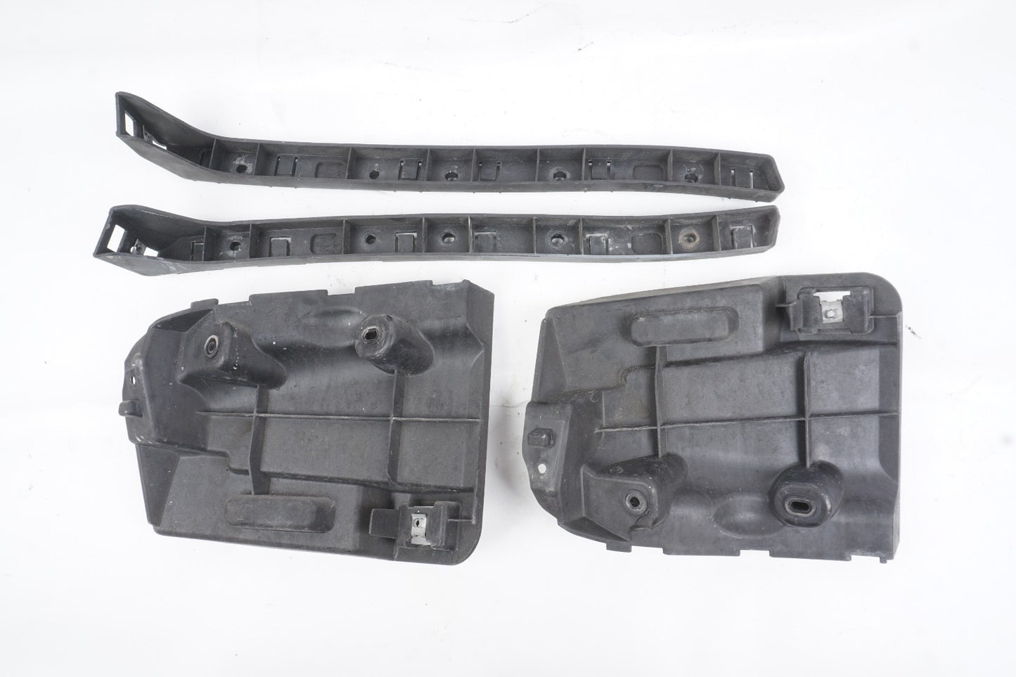 2014 - 2017 Maserati Ghibli Rear Bumper Support Mount Bracket Set OEM