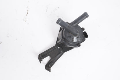 2010-2016 BMW 550I GT F07 AUXILIARY WATER PUMP 7629916 OEM
