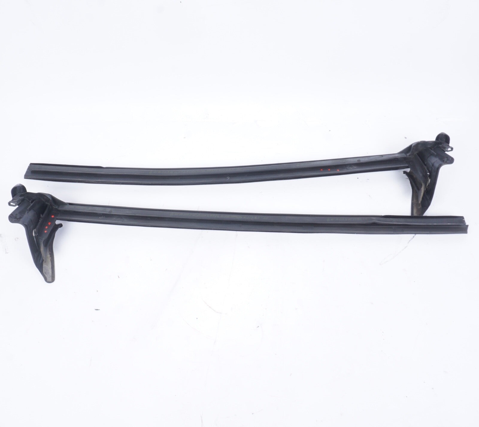 2011-2014 MERCEDES E350 CONVERTIBLE REAR QUARTER RUBBER SEAT LEFT & RIGHT