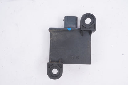 2011-2016 PORSCHE CAYENNE REAR RIGHT TIRE PRESSURE MONITOR CONTROL MODULE OEM