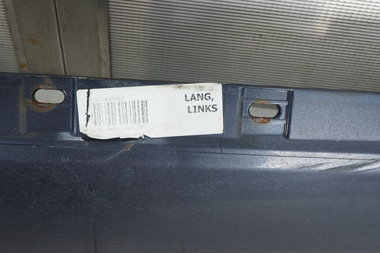 2004 - 2010 AUDI D3 A8L LEFT DRIVER SIDE ROCKER PANEL SKIRT MOLDING OEM