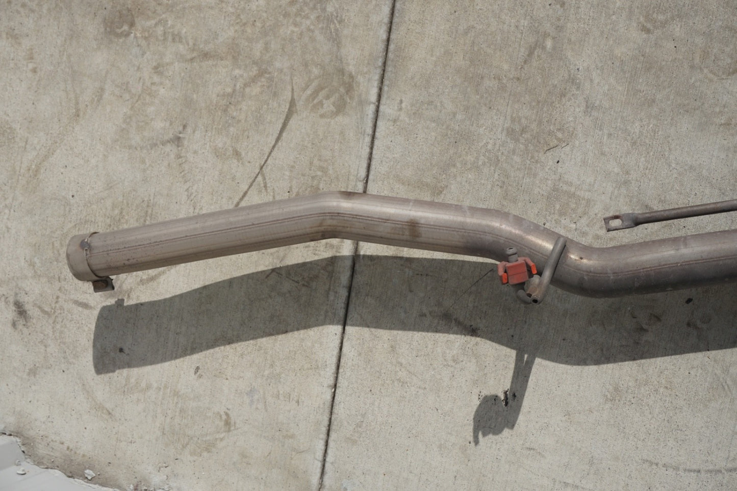 2014 - 2020  MASERATI GHIBLI LEFT REAR EXHAUST MUFFLER PIPE OEM