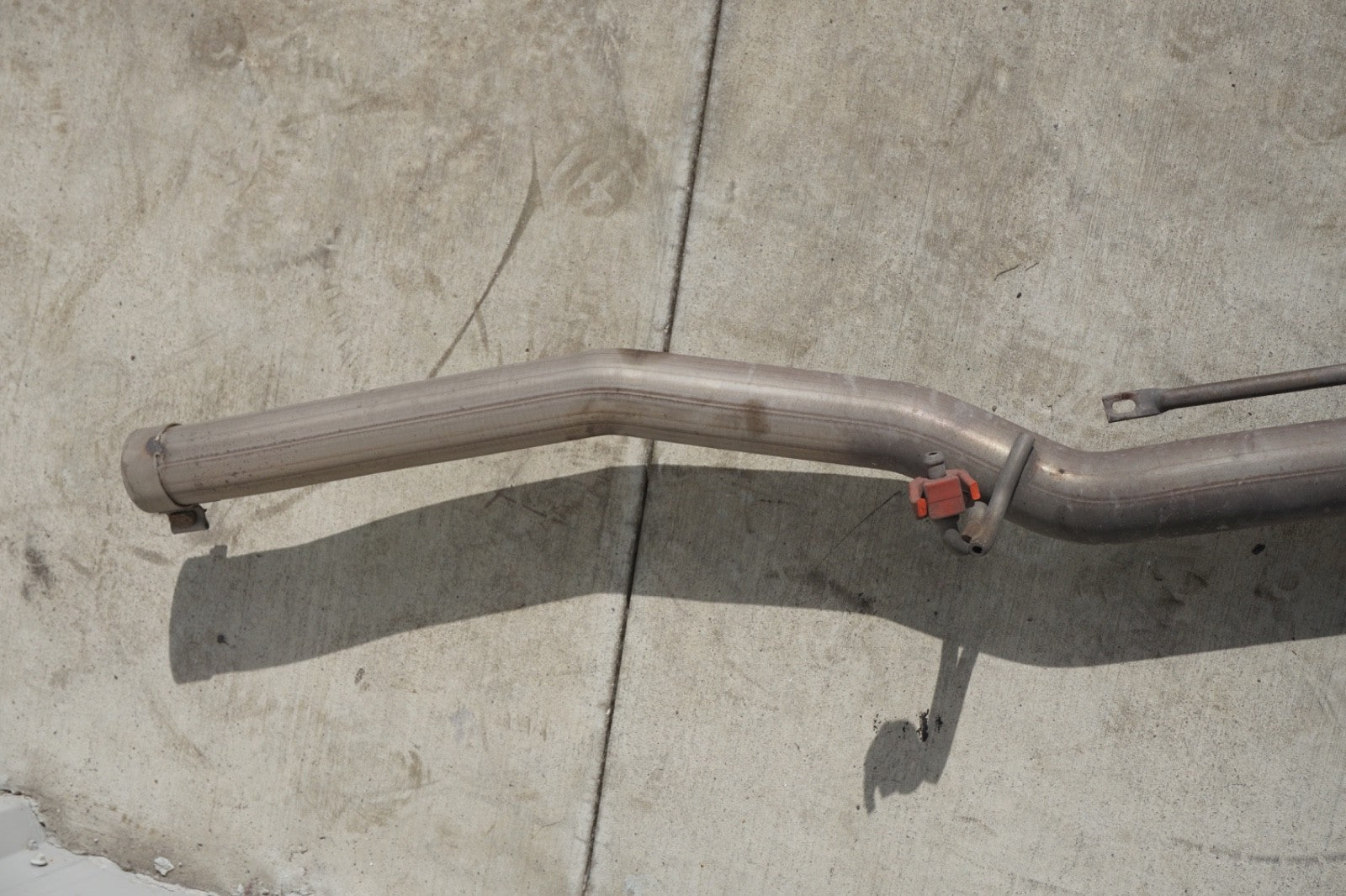 2014 - 2020  MASERATI GHIBLI LEFT REAR EXHAUST MUFFLER PIPE OEM