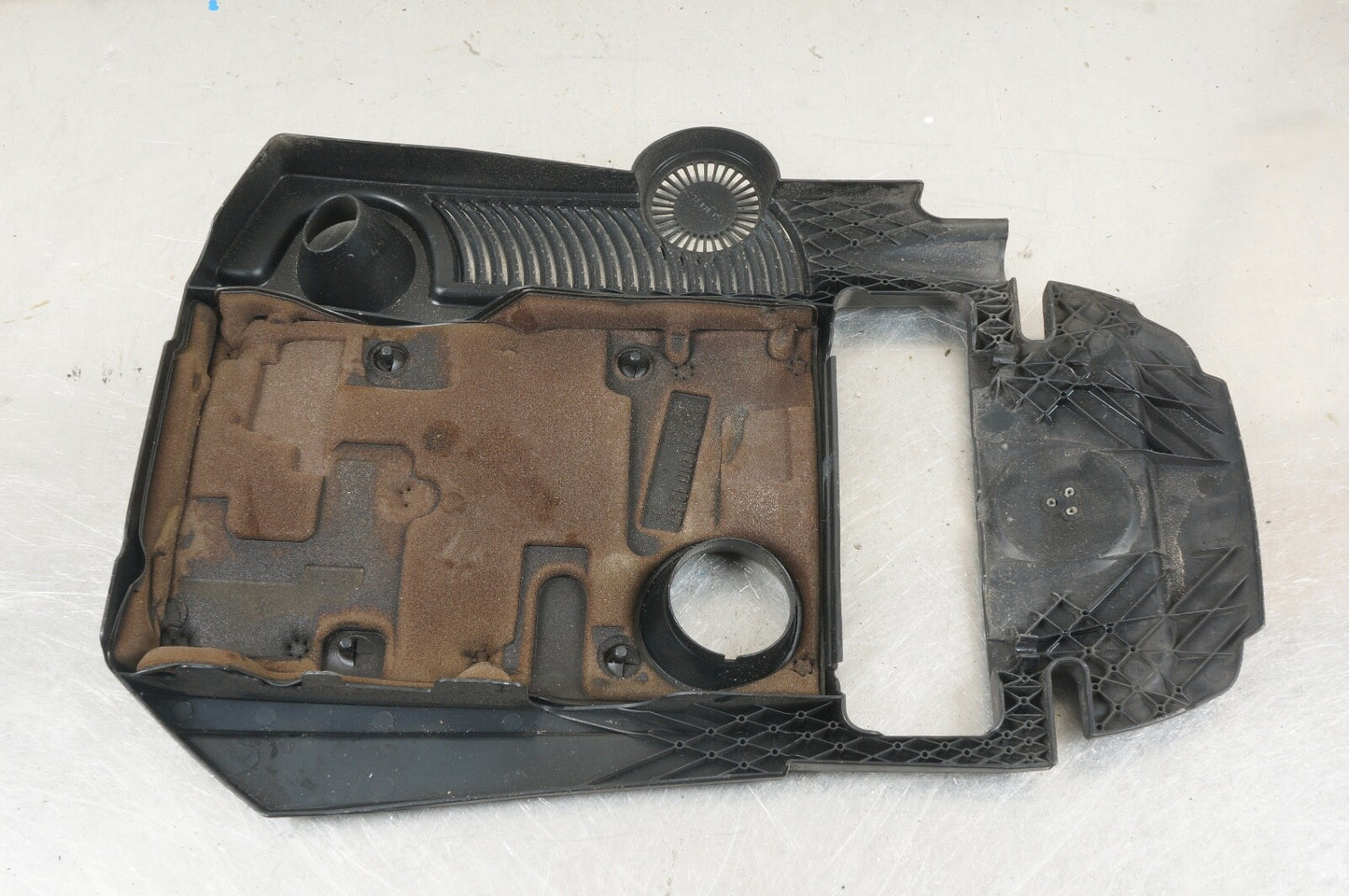 12-15 Mercede W204 C250 SLK250 Engine Motor Cover Trim Panel 2710101267 OEM