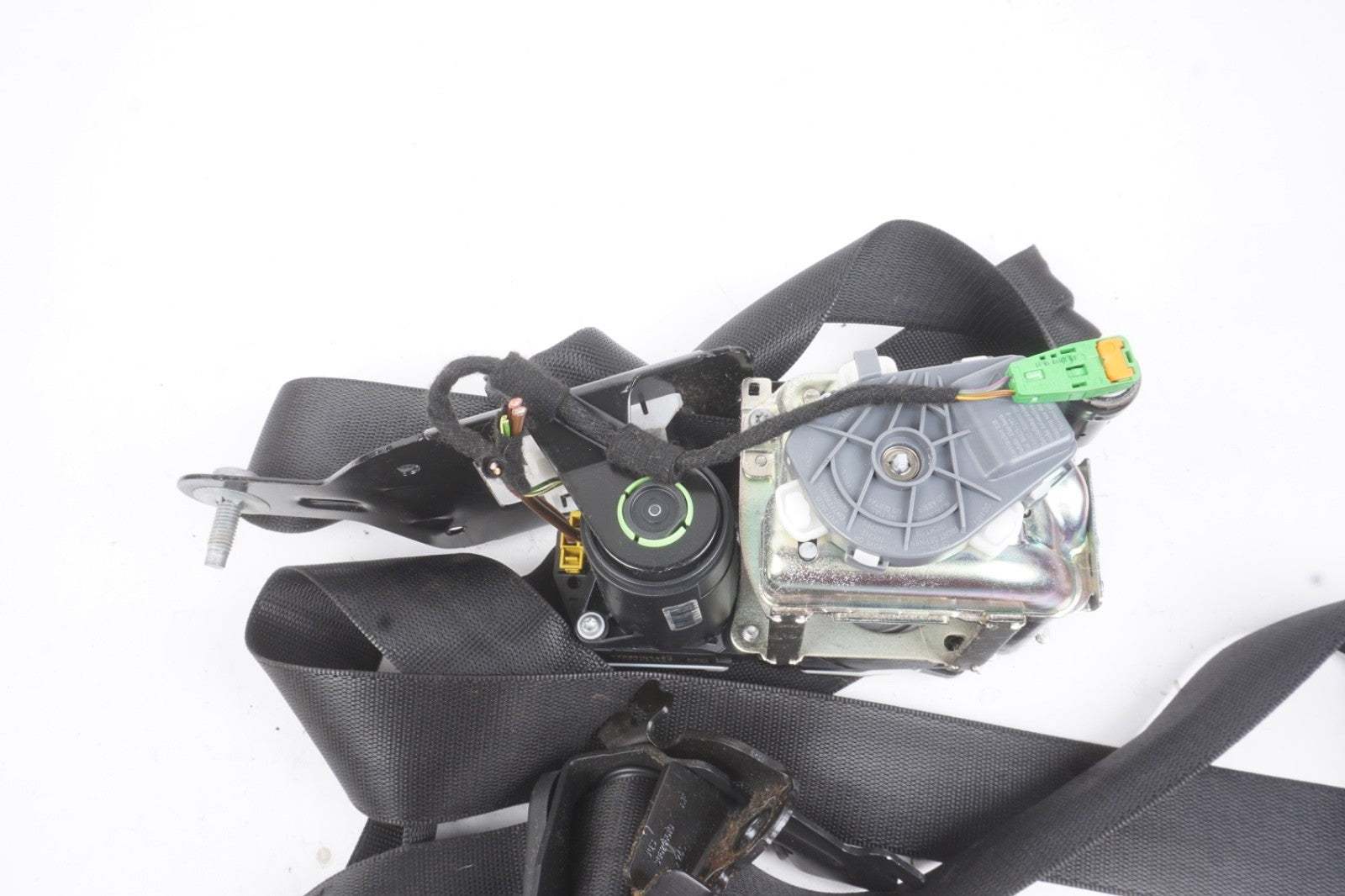 2010 - 2013 Mercedes E350 E550 Front Left Side Seat Belt Seatbelt Retractor OEM