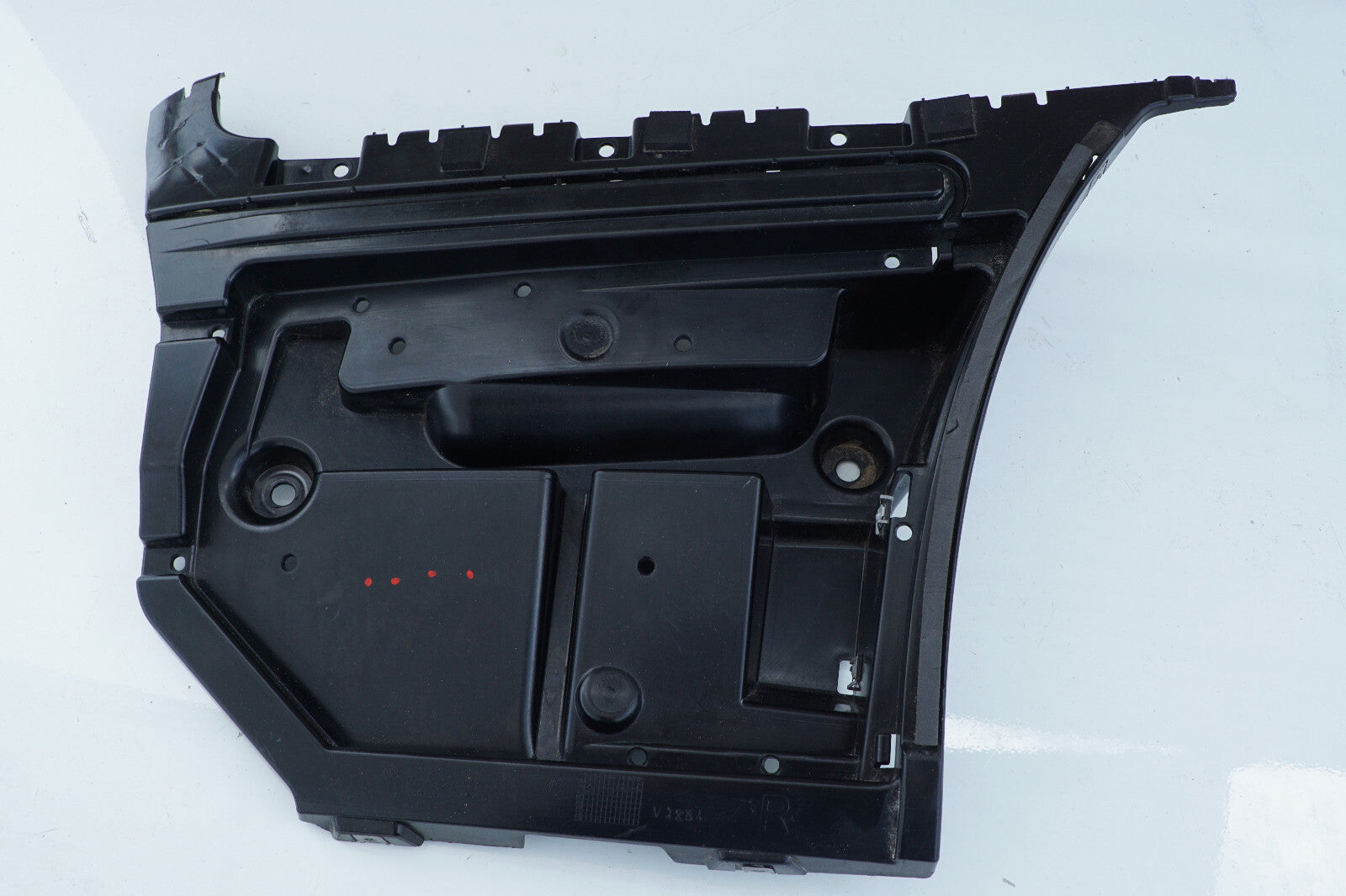 07 - 13 BMW 335i 328i E93 REAR BUMPER BRAKET SUPPORT GUIDE LEFT DRIVER SIDE OEM